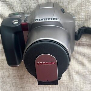 Olympus IS-20 DLX 35mm Film Camera & Camera Bag